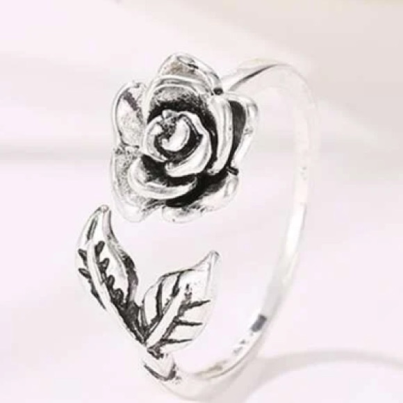 Jewelry - 3/$25 NWT Beautiful Silver Rose Flower Cuff Ring Size 7 Adjustable